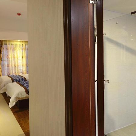 Guangzhou Junye International Hotel Exterior photo