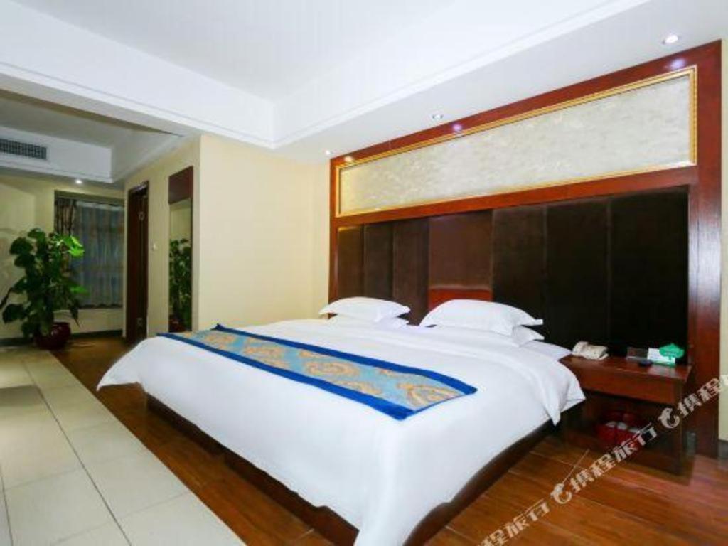 Guangzhou Junye International Hotel Exterior photo